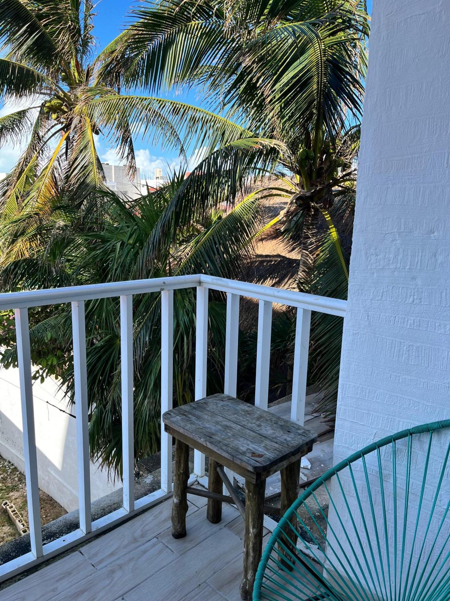 Balu Hotel Isla Mujeres Zewnętrze zdjęcie